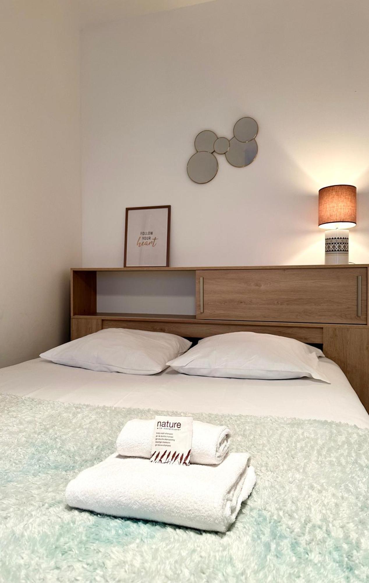 L'evasion - Centre-ville & Garage Prive Apartment *